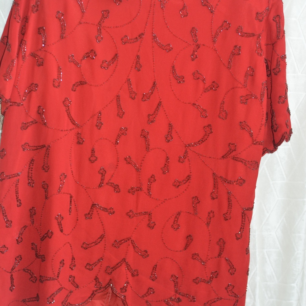 Red Beaded Top  1X Lori Le